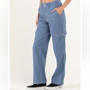 Tilly’s RSQ Womens Smock Waist Loose Cargo
Pants medium blue size small